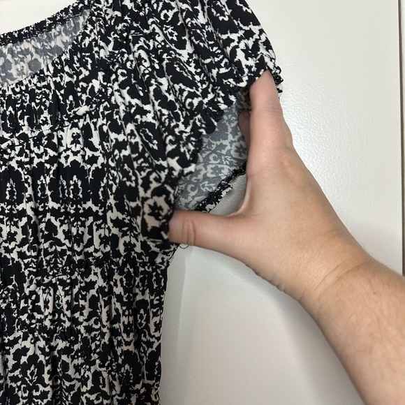 Max Edition Black & White Dress - Size L - Picture 4 of 5